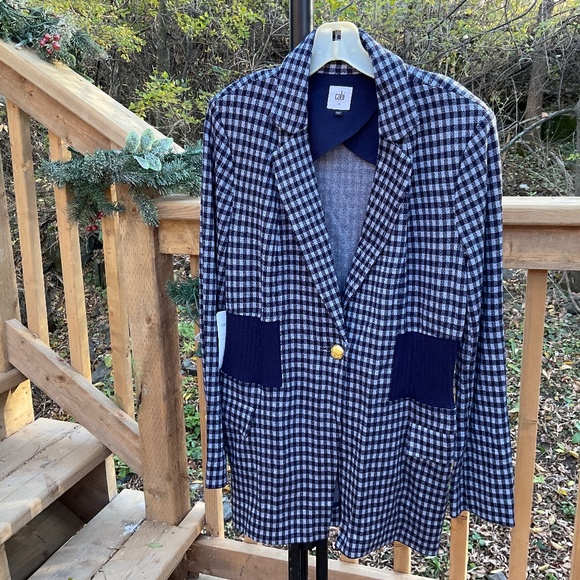 CAbi Blazer - Picture 1 of 6